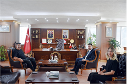 Türkiye Koyun Keçi Yetiştiricileri Merkez Birliği (TÜDKİYEB) Genel Başkanı Nihat Çelik, CNNTÜRK ve A PARA televizyon kanallarında kurbanlıklarla ilgili çeşitli açıklamalarda bulundu. TÜDKİYEB Genel Başkanı Çelik, kurbanlık ihtiyacını karşılamada soru olmadığını belirterek talep olursa 5 milyon başa kadar küçükbaş hayvanı pazara gönderebileceklerini söyledi. Çelik, 5 milyonluk küçükbaş kurban varlığının 138 ülkenin toplam küçükbaş hayvan varlığından daha fazla olduğuna dikkat çekti.