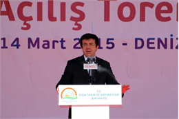 TÜDKİYEB Genel Başkanı Nihat Çelik, hayvancılık sektöründeki temel sorunun çoban bulamamaktan kaynaklandığını belirtti. . Çelik, "Çoban eksikliği nedeniyle işletmeler kapanıyor.