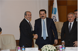 Türkiye Koyun Keçi Yetiştiricileri Merkez Birliği (TÜDKİYEB) Genel Başkanı Nihat Çelik, 13 Mart 2025 tarihinde Erzincan Birlik Başkanı İbrahim Karakuş, Kars Birlik Başkanı Ali Gürbüz Sadıkoğlu ve Tunceli Birlik Başkanı Zeynel Erdoğan’ı makamında kabul ederek sektörle alakalı birtakım görüşmelerde bulundu. Genel Başkan Çelik, ziyarete ilişkin olarak “Erzincan Birlik Başkanımız Sayın İbrahim Karakuş, Kars Birlik Başkanımız Sayın Ali Gürbüz Sadıkoğlu, Tunceli Birlik Başkanımız Sayın Zeynel Erdoğan’ın birlikte Merkez Birliğimize yapmış oldukları ziyaretten büyük memnuniyet duydum. Genel Başkan Yardımcım Sayın Fettah Öztürk ve çok kıymetli Başkanlarımla sektörümüzün gündemini değerlendirerek bazı önemli konularda birtakım kararlar aldık.